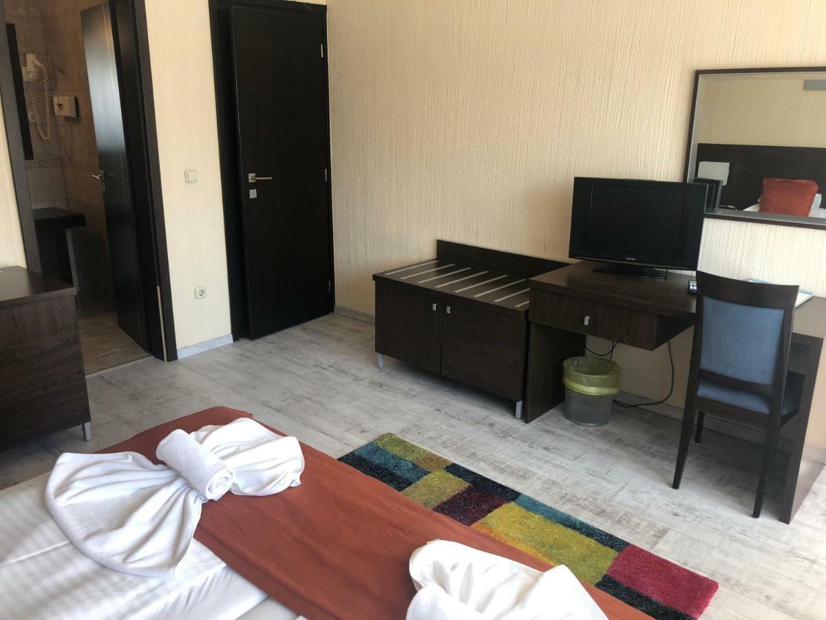 Villa Prestige ヘーヴィーズ エクステリア 写真